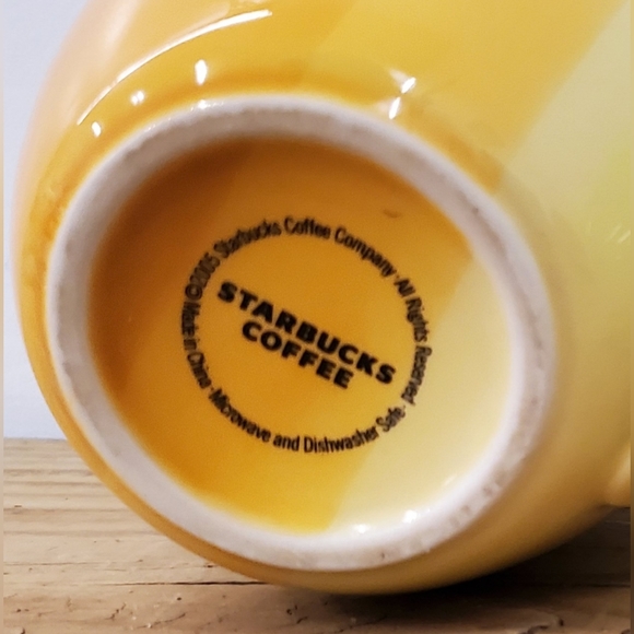 Starbuck 2005 Green Stripe Cup & Yellow Stripe Cup - Picture 6 of 11